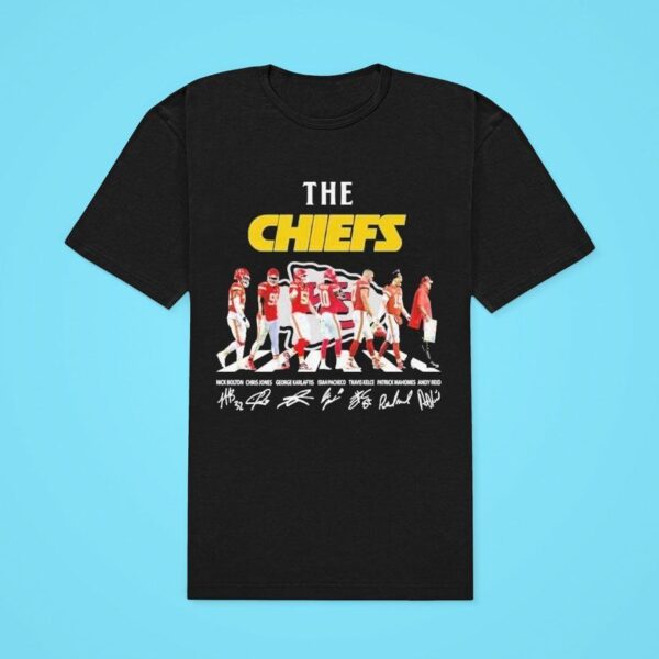 The Kansas City Chiefs Nick Bolton Chris Jones George Karlaftis Isiah Pacheco Travis Kelce Patrick Mahomes Andy Reid Signatures Classic Tshirt